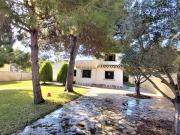 Chalet en venta en Orihuela, Punta Prima. Chalets.