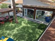 Chalet en venta en Orihuela, Punta Prima. Villa con...