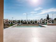 Chalet en venta en Palau saverdera. Casa de nueva...