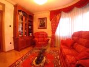 Chalet en venta en Palencia, Ave María. Chalet adosado...