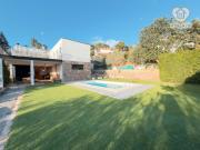 Chalet en venta en Pallejà. Exclusiva residencia con...