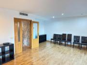 Chalet en venta en Parla, Laguna Park. Chalets.