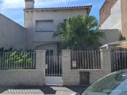 Chalet en Venta en Parque Johnston Hurlingham