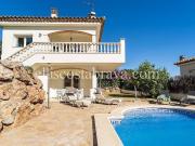 Chalet en venta en pasaje Vall de Bianya, Escala, L´, de...