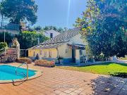 Chalet en venta en paseo Maria Cristina, Vallirana, de...