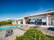 Chalet en venta en Pau. Casa de una planta con vistas,...