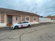 Chalet en venta en Pedrajas de San Esteban. Grupo...