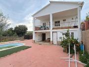 Chalet en venta en Piera, de 217 m² 6 habitaciones por...