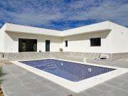 Chalet en venta en Pinoso, Alicante