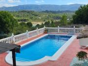 Chalet en venta en Beniarrés, Alicante