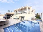 Chalet en venta en Playa Flamenca, Alicante Costa Blanca
