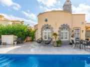 Chalet en venta en Playa Flamenca, Alicante Costa Blanca