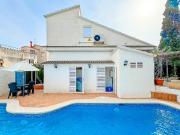 Chalet en venta en plaza Pau Casals, Calafell, de 190 m²...