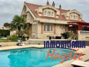 Chalet en venta en Plentzia. VILLA DE LUJO CON...