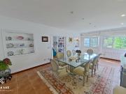 Chalet en venta en Poio. Chalet con vistas y piscina en...