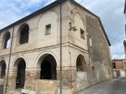 Chalet en venta en Pontós. Descubre el Potencial de esta...