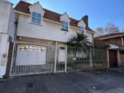 Casa en venta en Quilmes Este