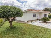 Chalet en venta en avenida De Montclar, Riudecanyes, de...