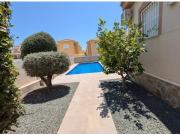 Chalet en Venta en Rojales, Alicante