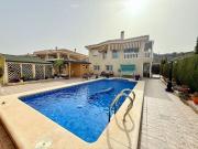 Chalet en venta en Benimar, Alicante Costa Blanca