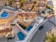 Chalet en venta en Rojales. Fantástico chalet...