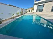 Chalet en venta en Rojales. Villa de lujo con piscina en...