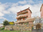 Chalet en venta en Rubí, de 192 m² 5 habitaciones por...