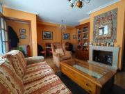 Chalet en venta en Salamanca, Zurguén. ChaletAdosado a...