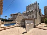 Chalet en venta en San Miguel de Salinas