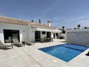 Chalet en venta en San Pedro de Alcantara, Málaga Costa...