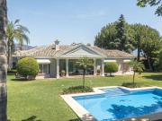 Chalet en venta en San Pedro de Alcantara, Málaga Costa...