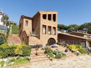 Chalet en venta en Sant Fost de Campsentelles, de 364 m²...