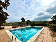 Chalet en venta en Sant Fost de Campsentelles, de 540 m²...