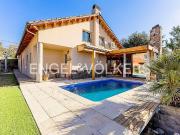 Chalet en venta en Sant Fruitós de Bages, de 324 m² 5...