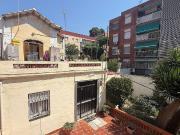 Chalet en venta en Santa Coloma de Gramanet, de 463 m² 3...