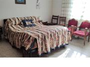 Chalet en venta en Santa Cruz de Pinares. Venta de...