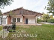 Chalet en venta en Santa Eulàlia de Ronçana. Casa en una...