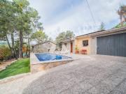 Chalet en venta en Santa María de la Alameda. Chalet en...