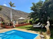 Chalet en venta en Santiago del Teide, Tenerife