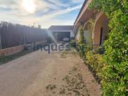 Chalet en venta en Sils. Preciosa casa en terreno plano...