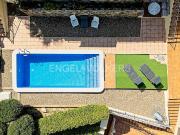 Chalet en venta en Tarragona, de 400 m² 4 habitaciones...