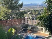 Chalet en venta en Torrent, Valencia