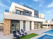 Chalet en venta en Torrevieja