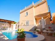 Chalet en venta en Torrevieja, Aguas Nuevas....