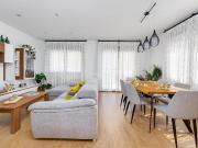 Chalet en venta en Torrevieja, Aguas Nuevas. Tu Refugio...
