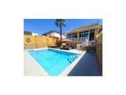 Casa en venta en Torrevieja, Aguas Nuevas. Villa 6...