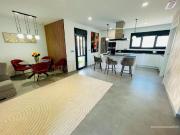 Chalet en venta en Torrevieja, Aguas Nuevas. Villa en...