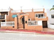 Chalet en venta en Torrevieja Alicante