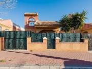Chalet en venta en Torrevieja Alicante