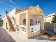 Chalet en venta en Torrevieja, Alicante Costa Blanca